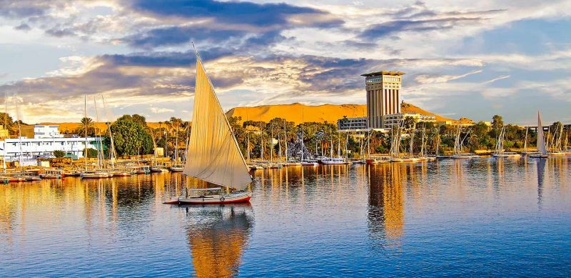 Pyramids, Nile Cruise & Lake Nasser Cruise